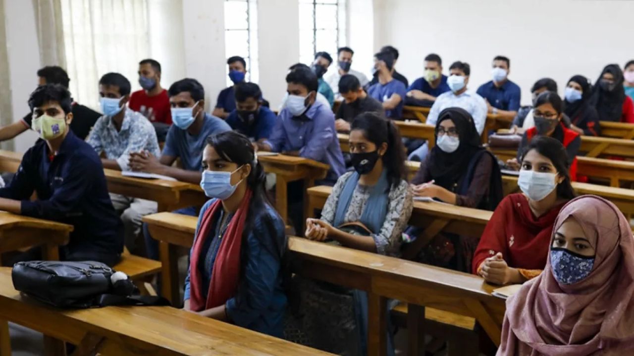 বেসরকারি কয়েকটি বিশ্ববিদ্যালয়ে ক্লাস স্থগিত